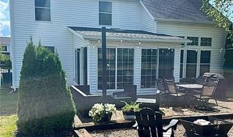 2435 Queensbury Rd, Alliance, OH 44601