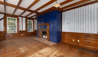 26 Park St, Charlestown, NH 03603