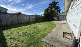 221 MUSSER St, Brookings, OR 97415