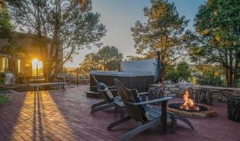267 Hondo Seco Rd, Arroyo Seco, NM 87514