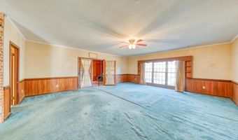 509 E Mitchell St, Adel, GA 31620
