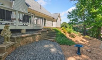 1905 Broadwell Oaks Dr, Alpharetta, GA 30004