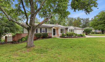 8532 CANTERBURY Dr, Annandale, VA 22003