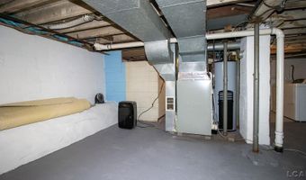 176 S Scott St, Adrian, MI 49221