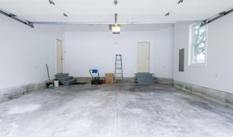 23024 Lawrence 1200, Aurora, MO 65605