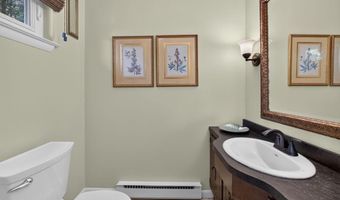 5463 DORIS Dr, Allentown, PA 18106