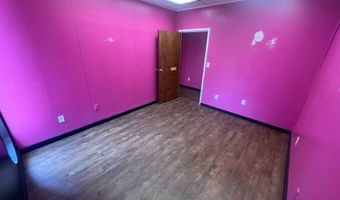 2500 W Broad 117, Athens, GA 30606
