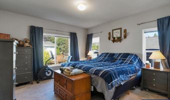 225 Yew # 33 Ct 33, Aumsville, OR 97325