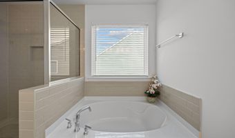 185 Horseshoe Pl, Angier, NC 27501
