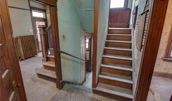 524 E 7th St, Alton, IL 62002