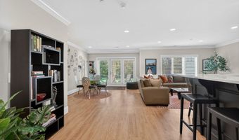 25 Crenshaw Ln 15-2, Andover, MA 01810