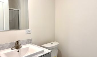 401 Lilly Ln, Altoona, WI 54720