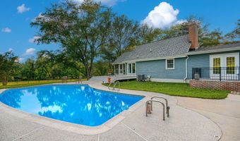 5947 APPLETOWN Rd, Boonsboro, MD 21713