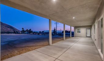 19707 Roanoke Rd, Apple Valley, CA 92307