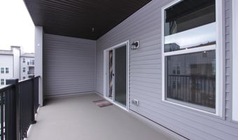 43808 MIDDLEWAY Ter, Ashburn, VA 20147