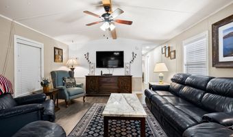 169 Stone St, Aransas Pass, TX 78336