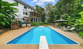 6266 Braidwood Run, Acworth, GA 30101