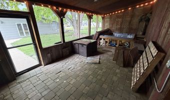 401 4th St, Bath, SD 57427