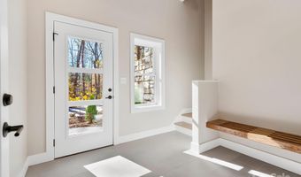 15 Perdue Pl, Asheville, NC 28806