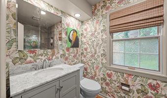 91 Yardley Ln, Akron, OH 44313
