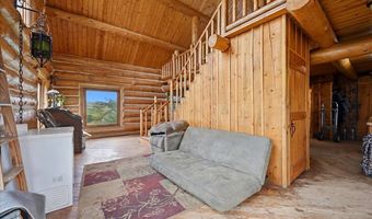 11081 Ridge Rd, Belle Fourche, SD 57717