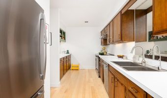 12 Haverhill Ct, Ann Arbor, MI 48105