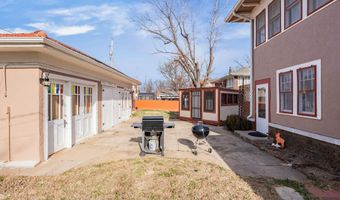 905 N 2nd St, Arkansas City, KS 67005