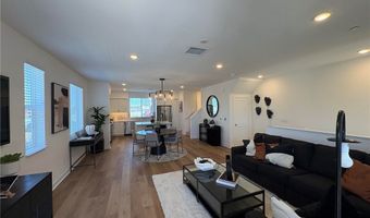 2211 W Orange Ave 21, Anaheim, CA 92804
