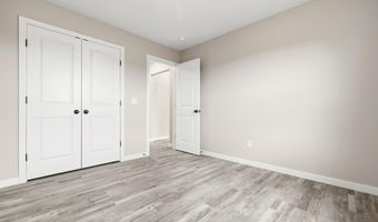 416 Beaver Tail Rd, Ash Grove, MO 65604