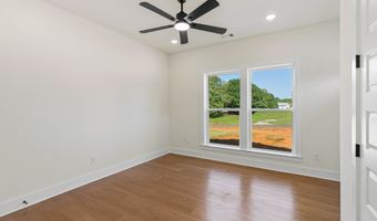 117 Oak Terrace Dr, Baldwin, GA 30511