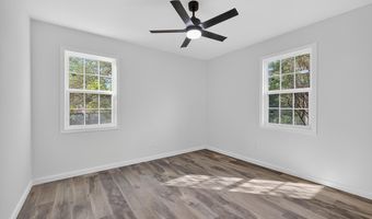 914 Dooley Ave, Albertville, AL 35951