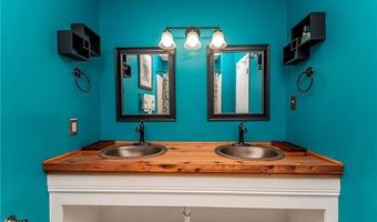 1137 PEARL St, Bogalusa, LA 70427
