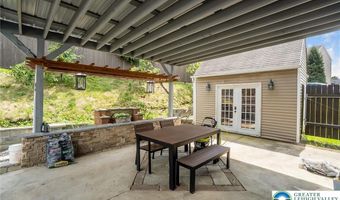 2429 S Front St, Allentown, PA 18103