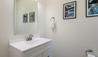 3711 NE Purcell Blvd, Bend, OR 97701