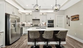 724 E Park Pl, Andover, KS 67002