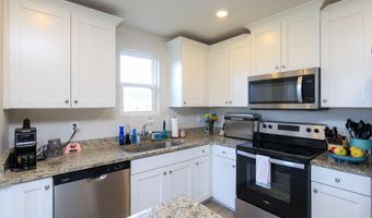 102 Coleshill Rd, Angier, NC 27501