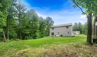 1672 E Ryan Woods Cir, Allegan, MI 49010