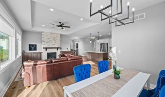 4401 Everest Cir, Ames, IA 50014