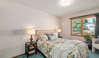 4417 EVERTON Dr, Cheyenne, WY 82009