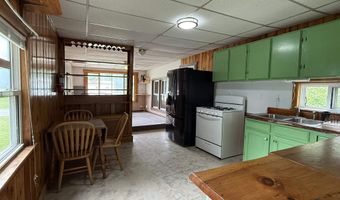 9 Village Dr, Brattleboro, VT 05301