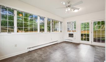 8524 DOTER Dr, Alexandria, VA 22308