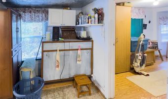 3059 NC 261 Hwy, Bakersville, NC 28705