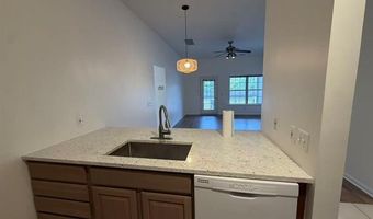 2710 S Knightsbridge Cir, Ann Arbor, MI 48105