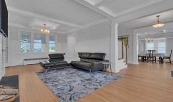 32 Inlet Ter, Belmar, NJ 07719