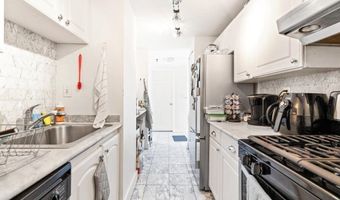 15 N Beacon St 801, Boston, MA 02134