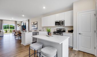 416 Cold Springs St, Algonquin, IL 60102