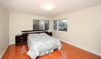 24 Rozmus Ct, Allendale, NJ 07401