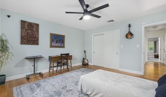 120 Bretton Woods Dr, Cranston, RI 02920