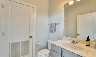44714 ELLSWORTH Ter, Ashburn, VA 20147