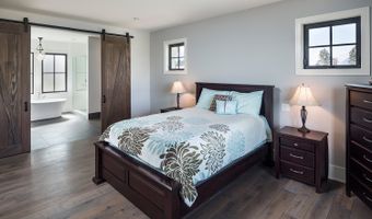 2713 S Forty Ln, Adel, IA 50003